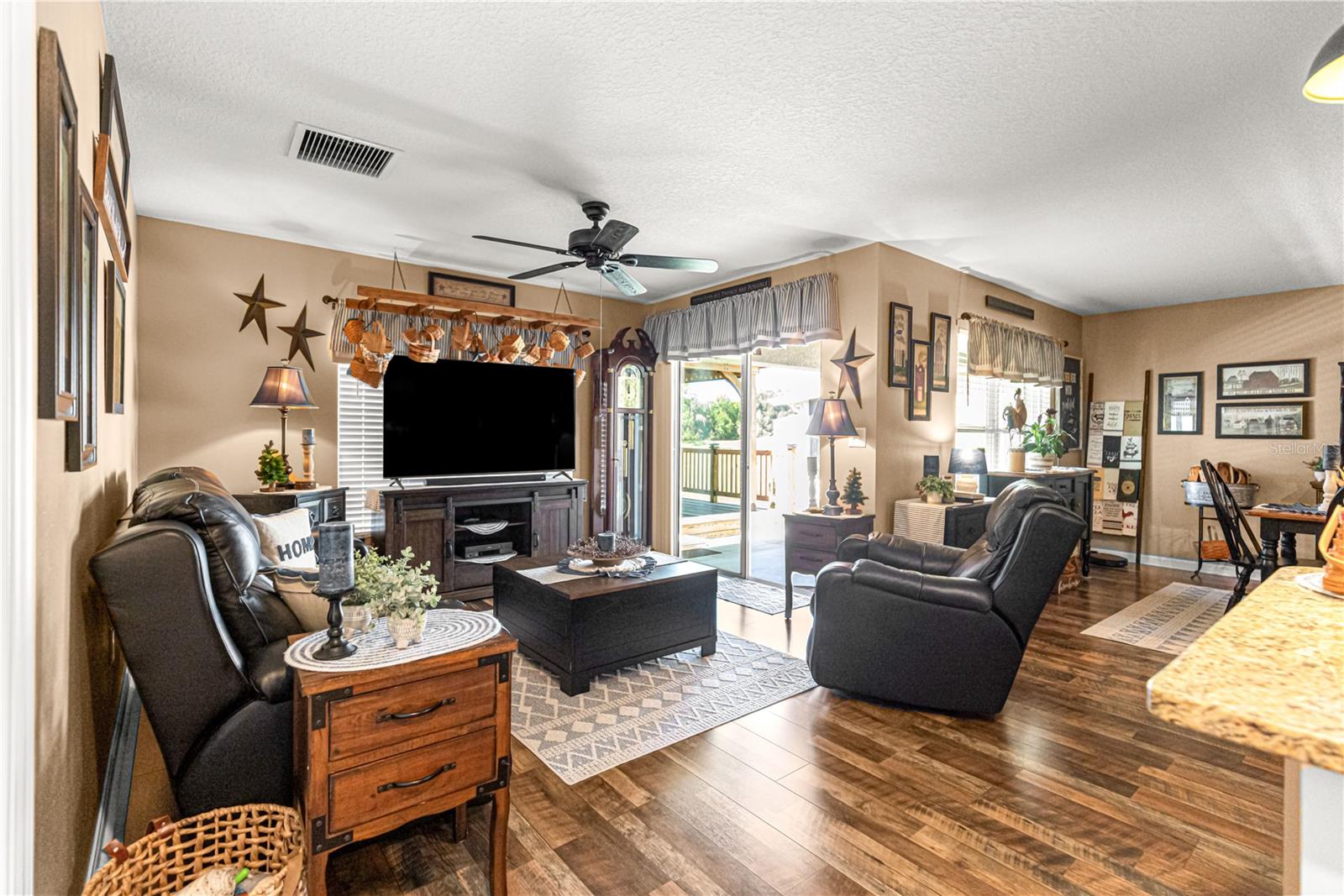 Image 21 of 50 For 646 65th Avenue