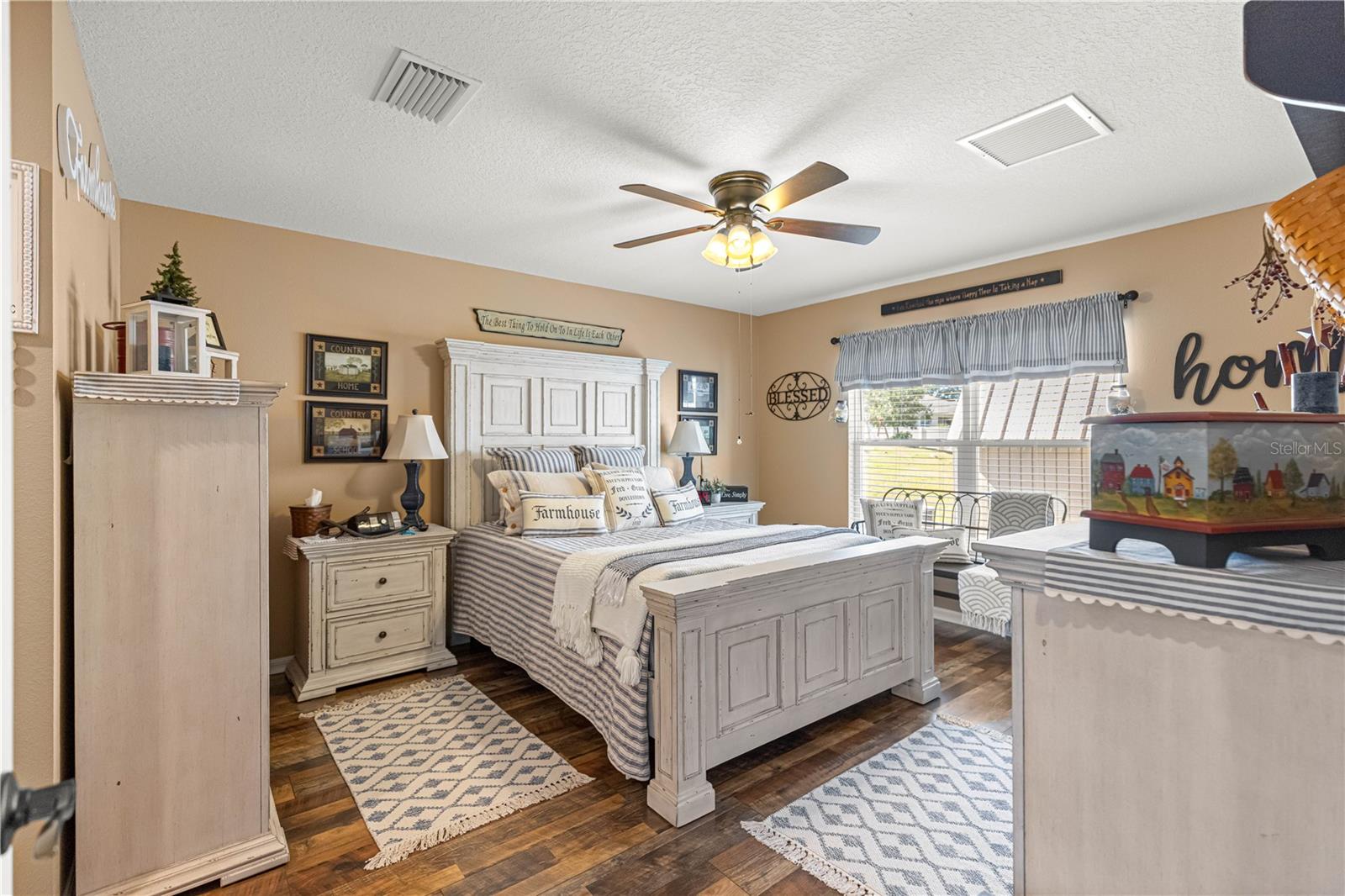 Image 24 of 50 For 646 65th Avenue