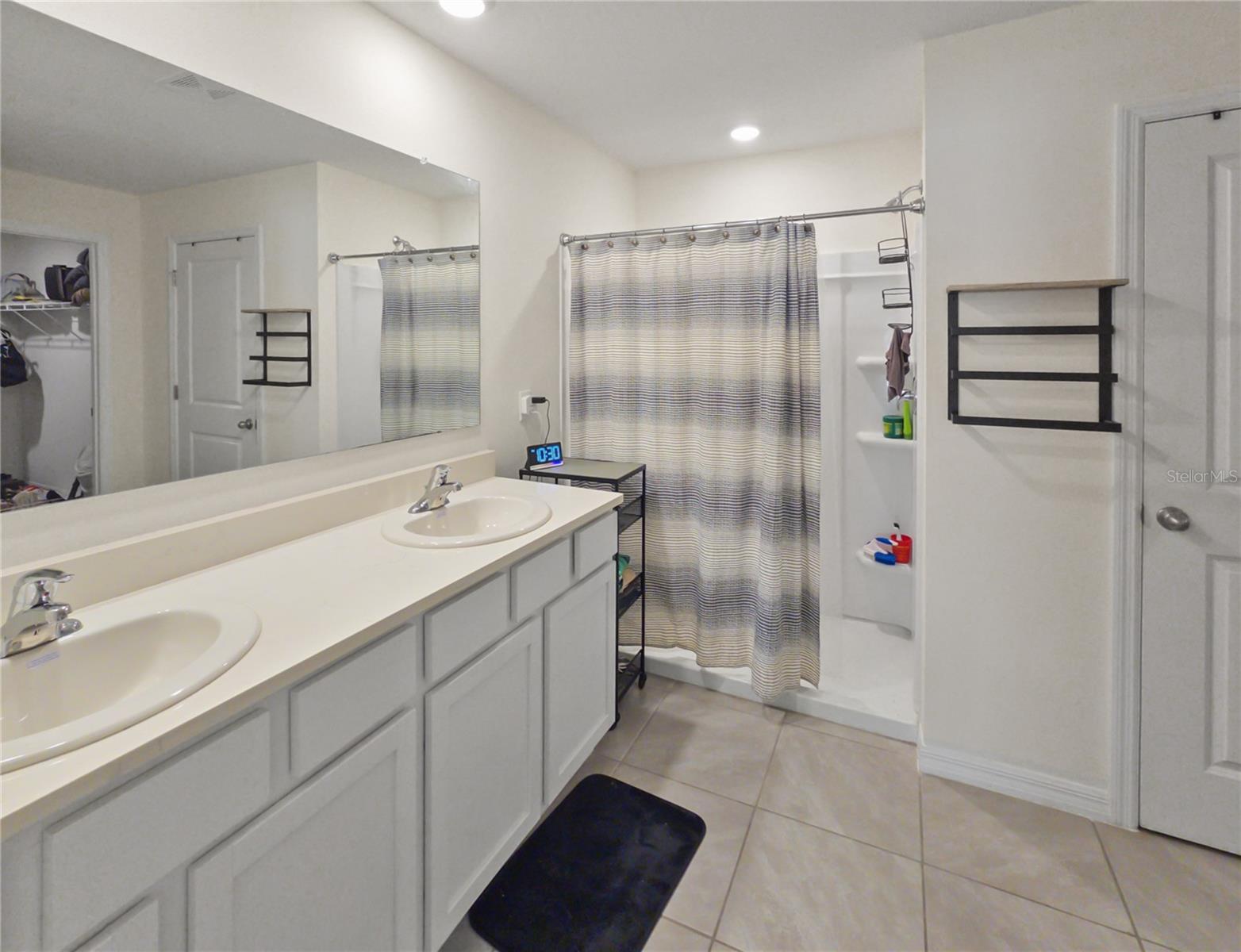 Image 12 of 26 For 304 66th Court