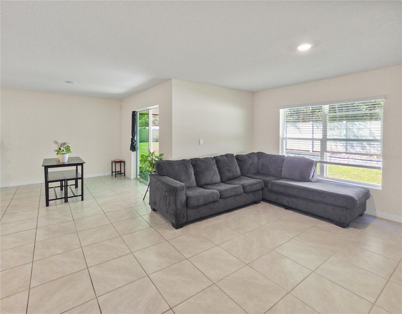 Image 5 of 26 For 304 66th Court