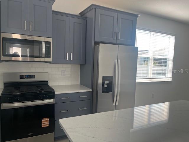 Image 10 of 26 For 7204 86th Avenue