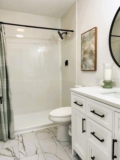 Image 22 of 41 For 528 Valencia Place