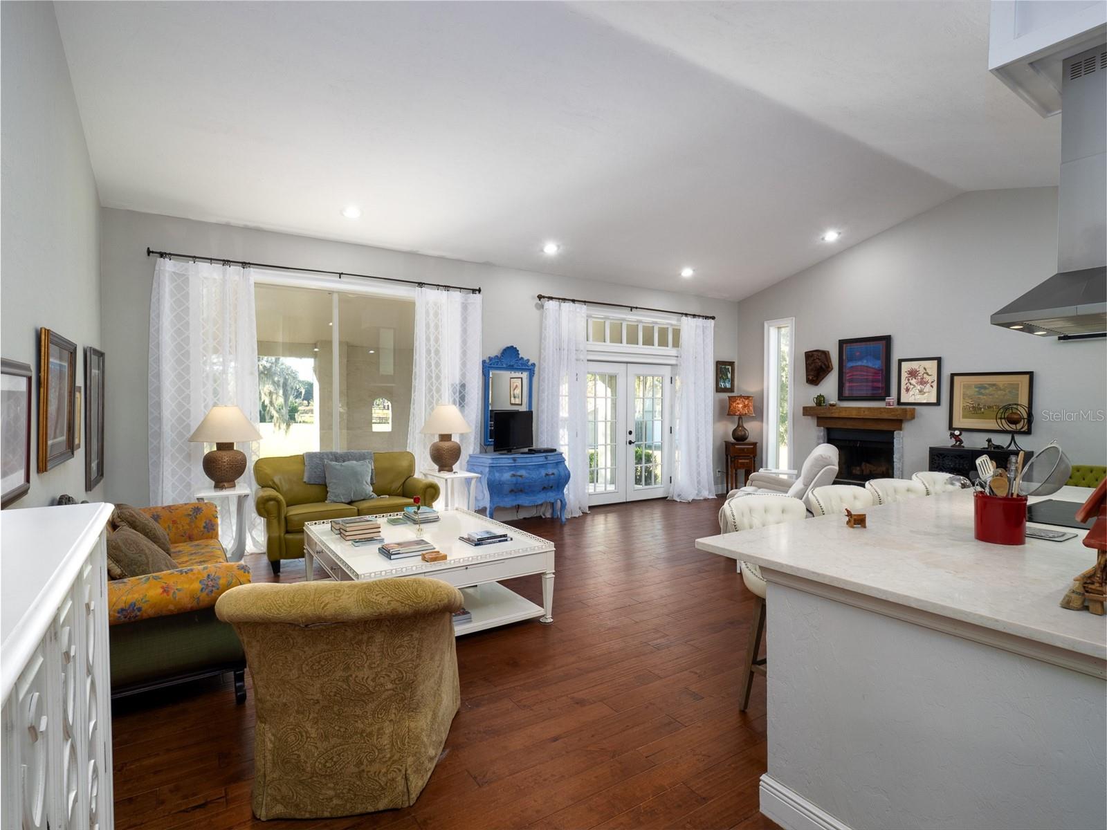 Image 6 of 27 For 6470 90th Avenue