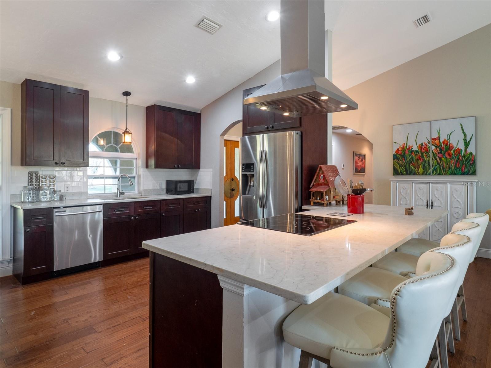 Image 8 of 27 For 6470 90th Avenue