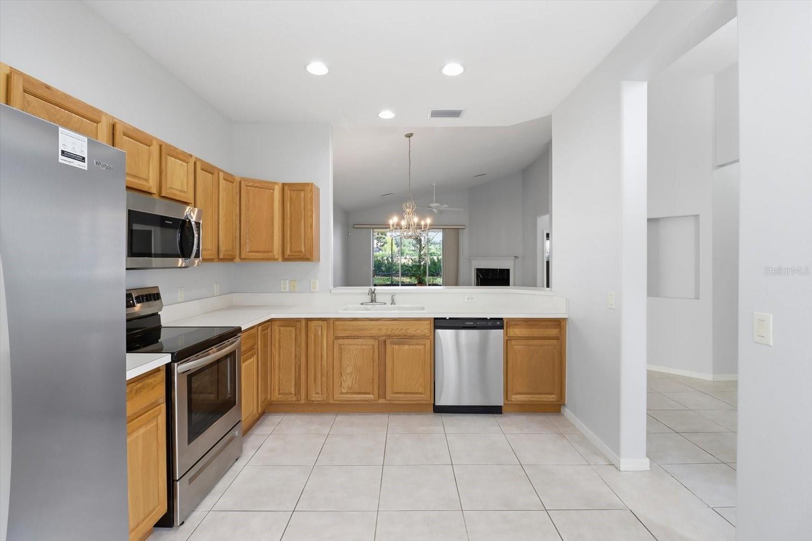 Image 12 of 40 For 1196 Diamond Shore Loop