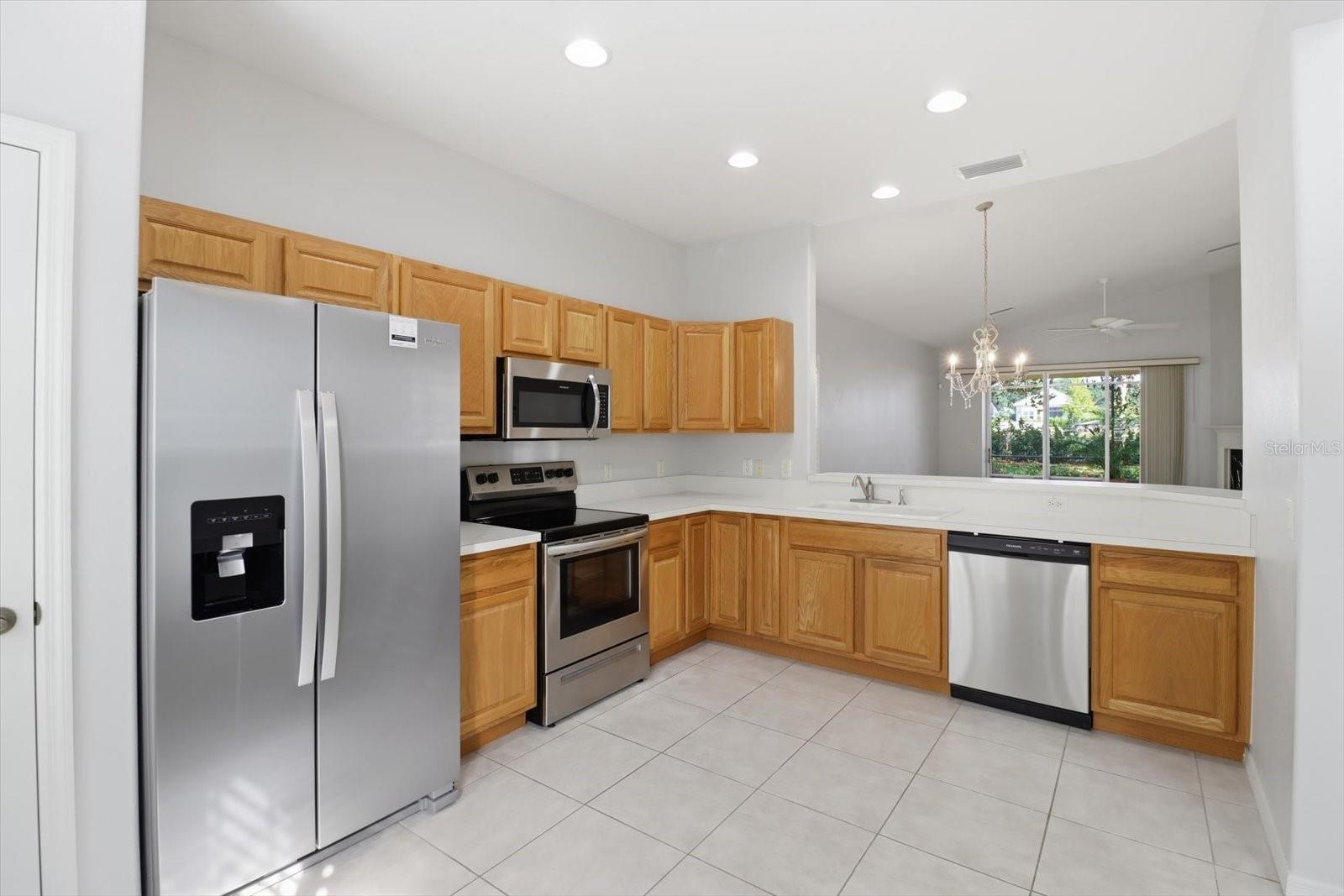 Image 13 of 40 For 1196 Diamond Shore Loop