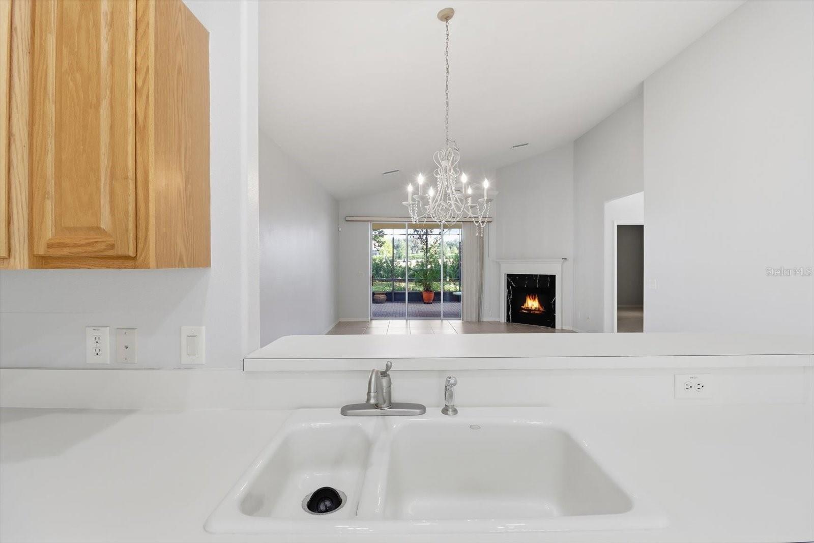 Image 15 of 40 For 1196 Diamond Shore Loop