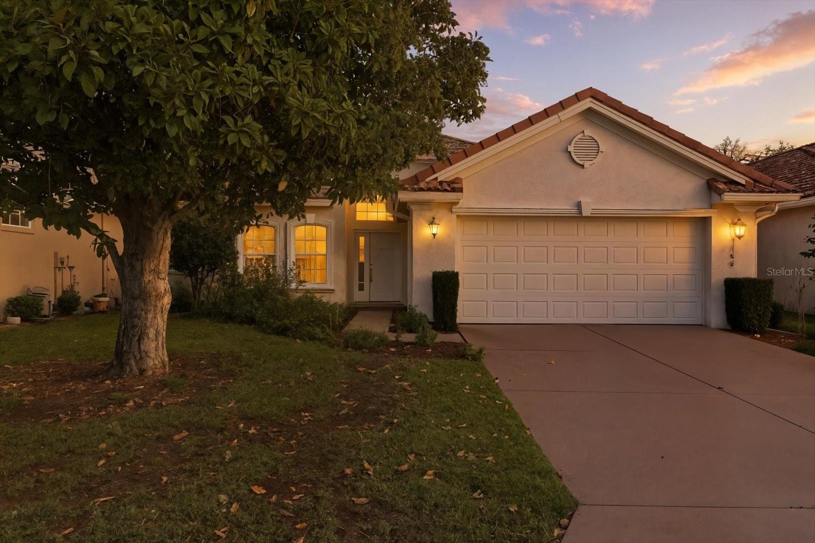 Image 2 of 40 For 1196 Diamond Shore Loop