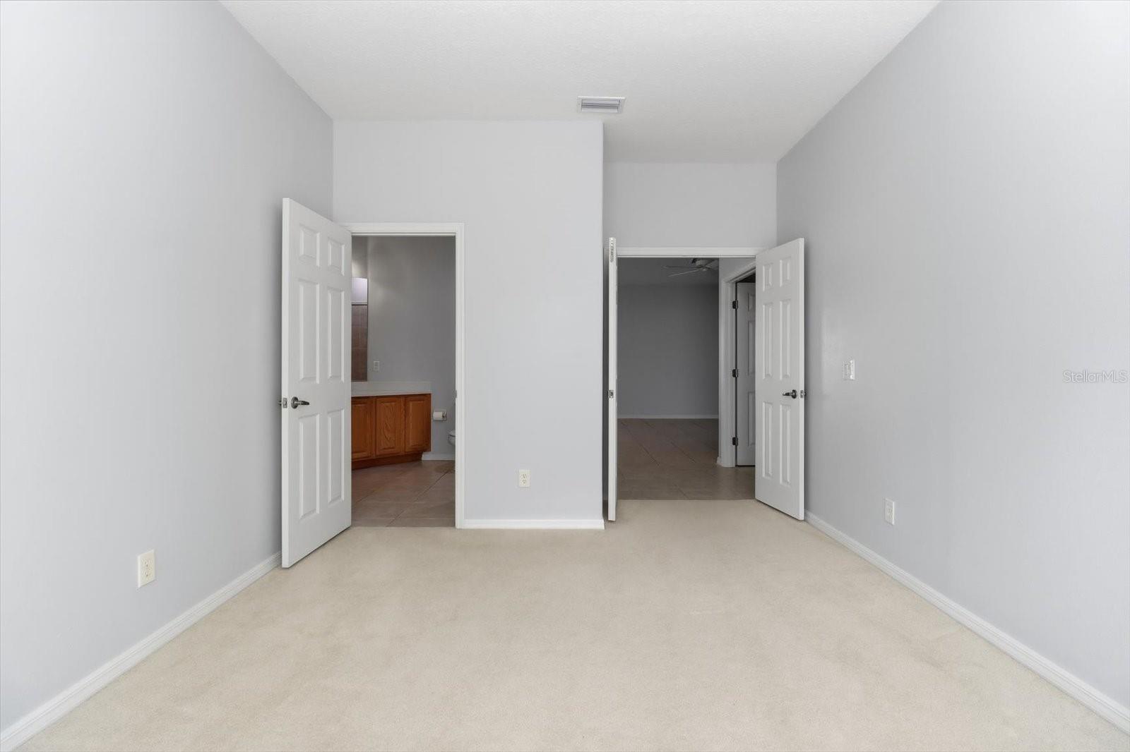 Image 20 of 40 For 1196 Diamond Shore Loop