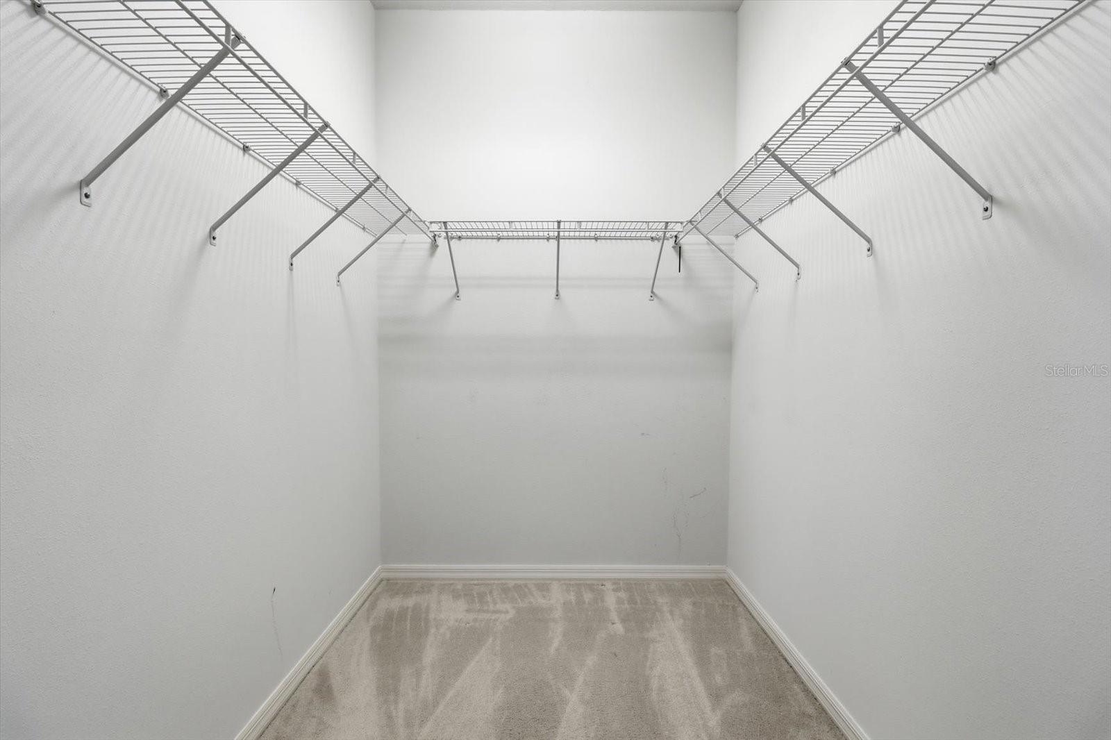 Image 29 of 40 For 1196 Diamond Shore Loop