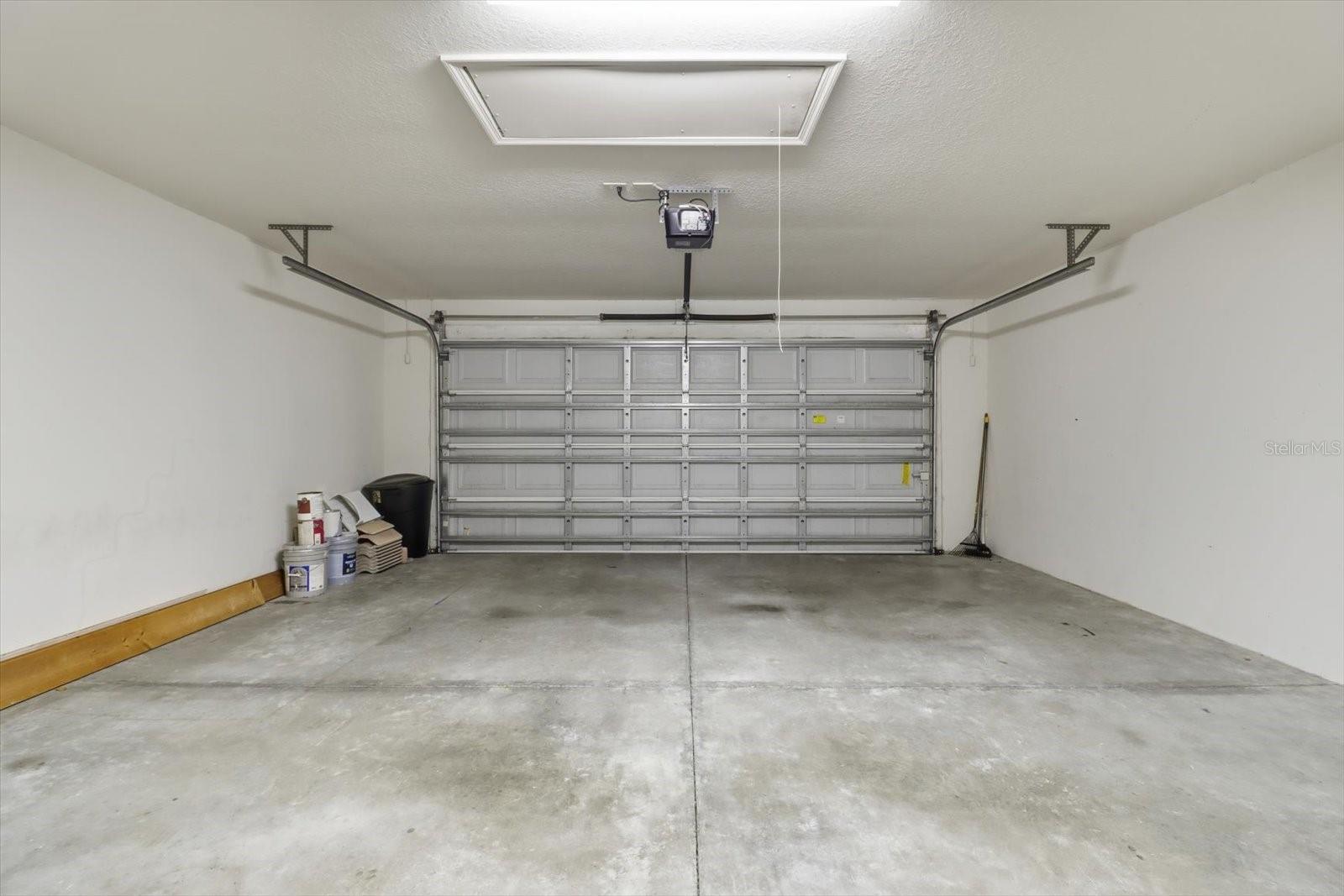 Image 30 of 40 For 1196 Diamond Shore Loop