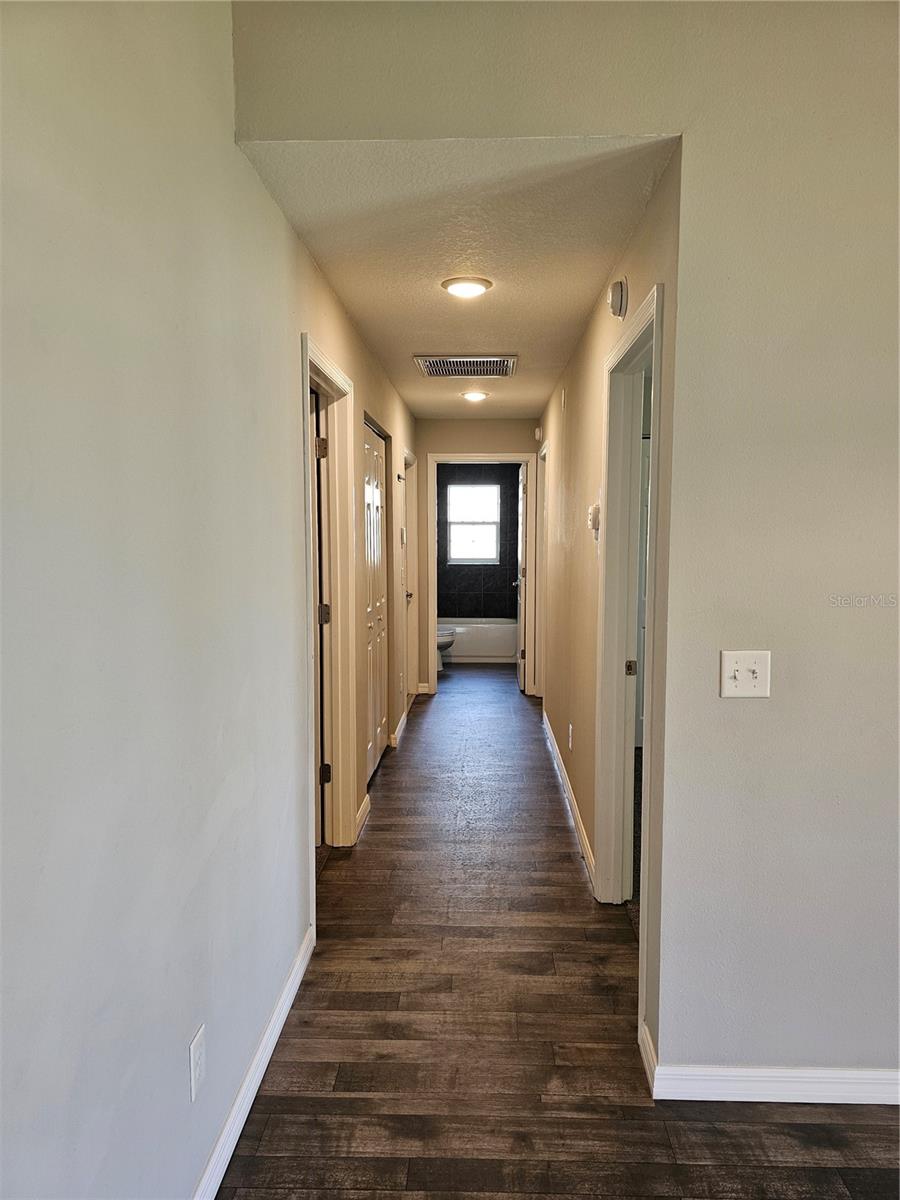 Image 9 of 16 For 8 Hemlock Terrace Place