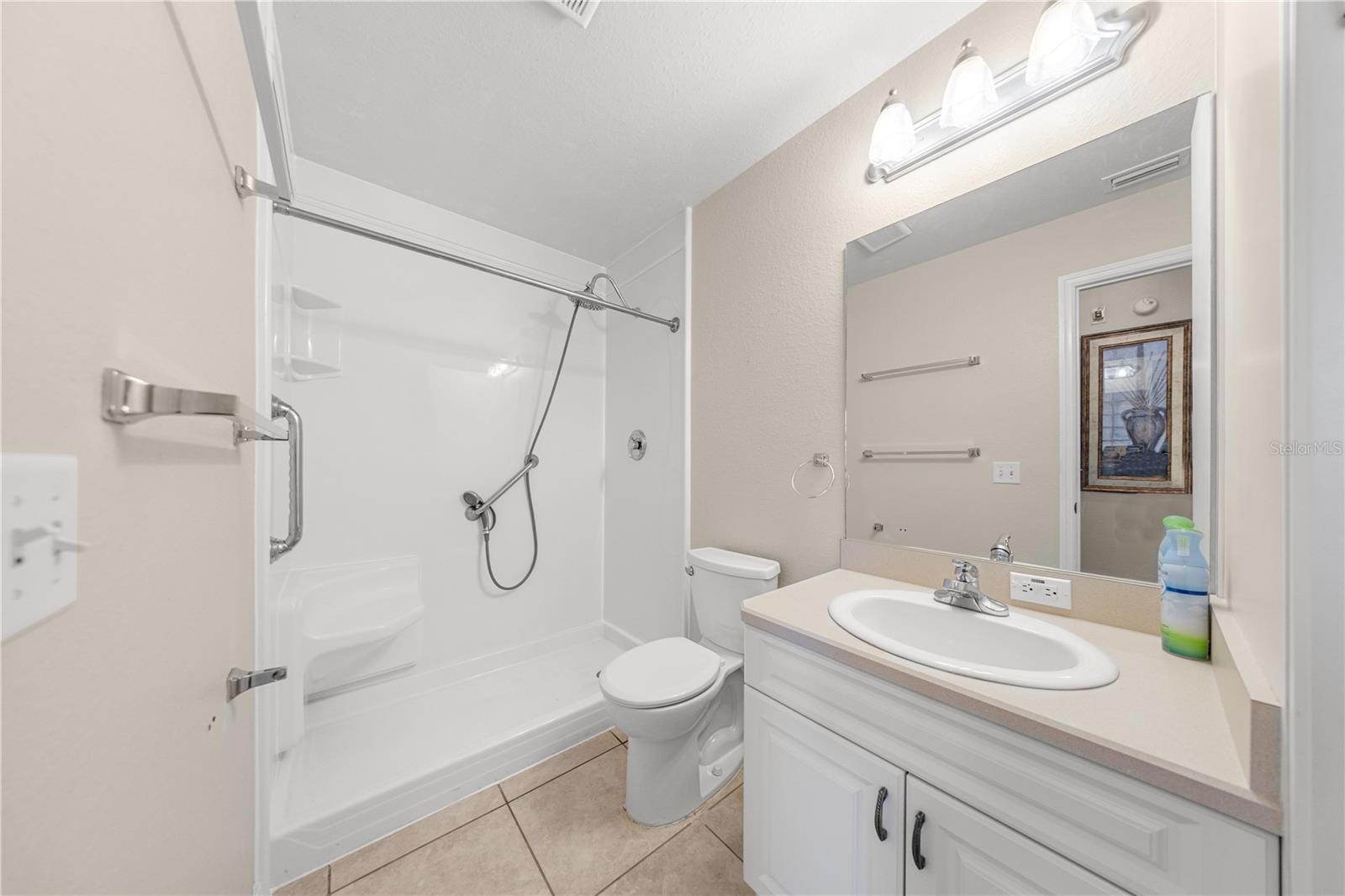 Image 17 of 22 For 1701 24th Road 1702