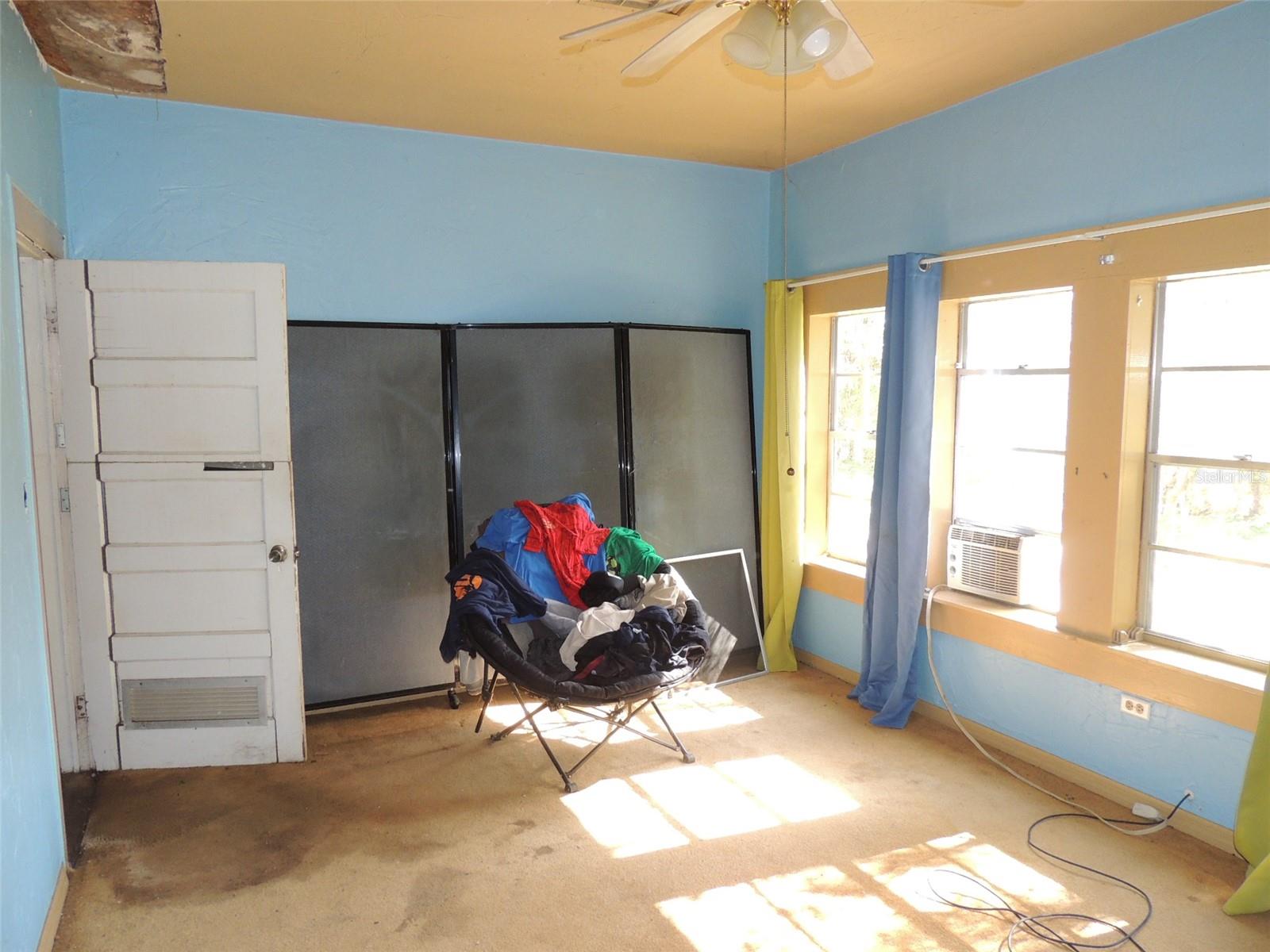 Image 32 of 41 For 120 2nd Street