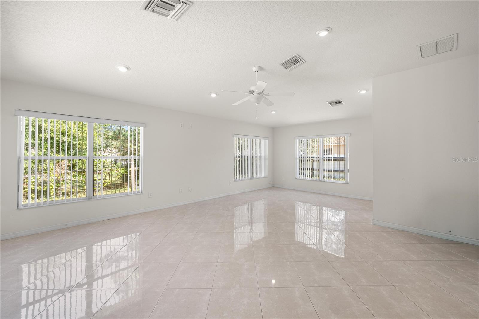 Image 12 of 36 For 9319 161st Place