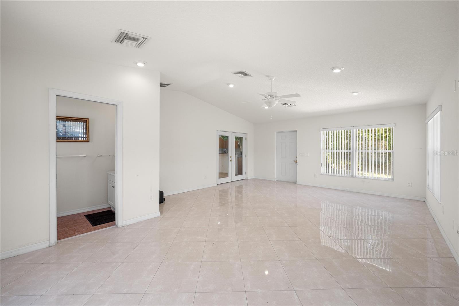 Image 15 of 36 For 9319 161st Place