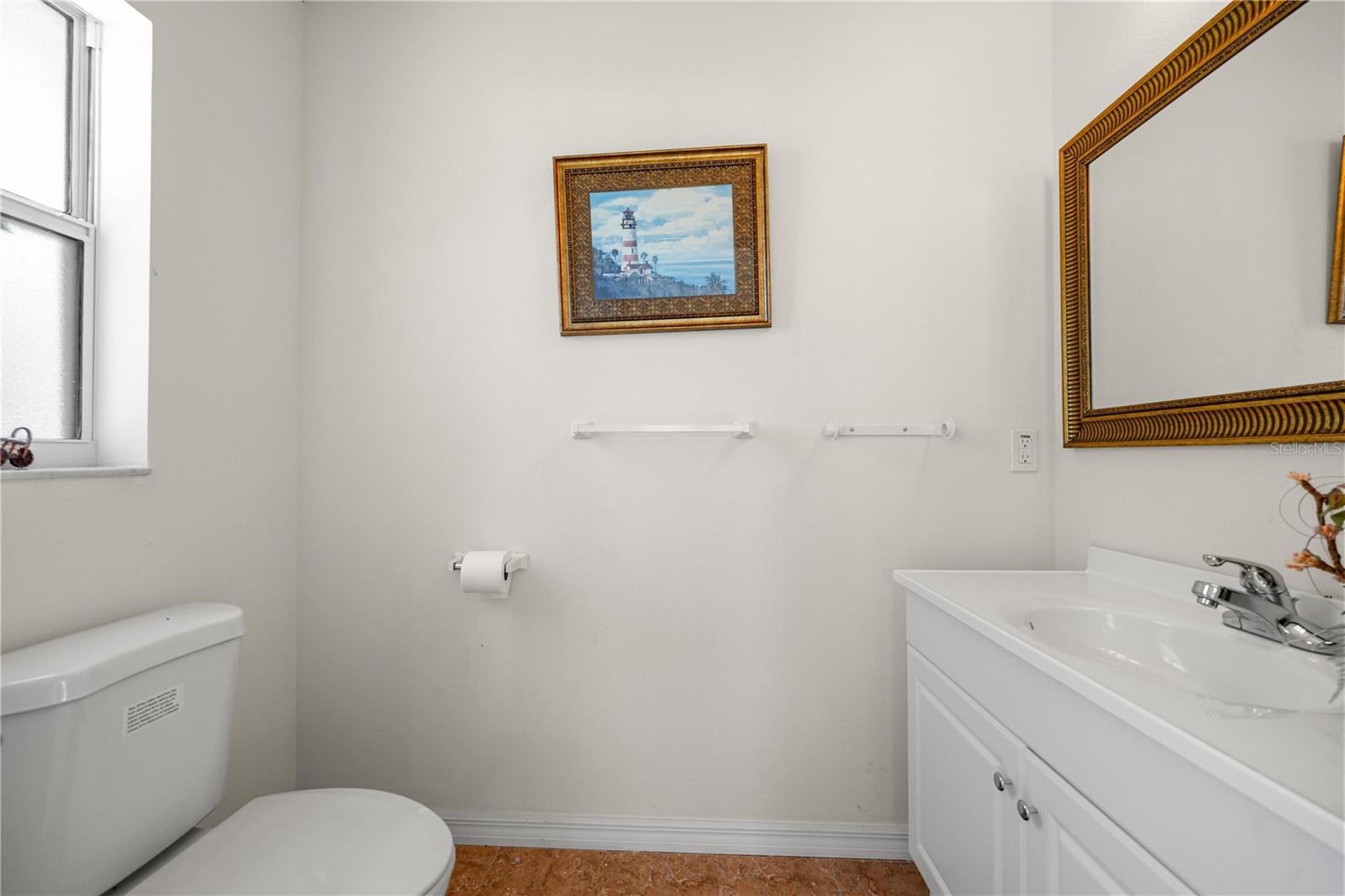 Image 16 of 36 For 9319 161st Place