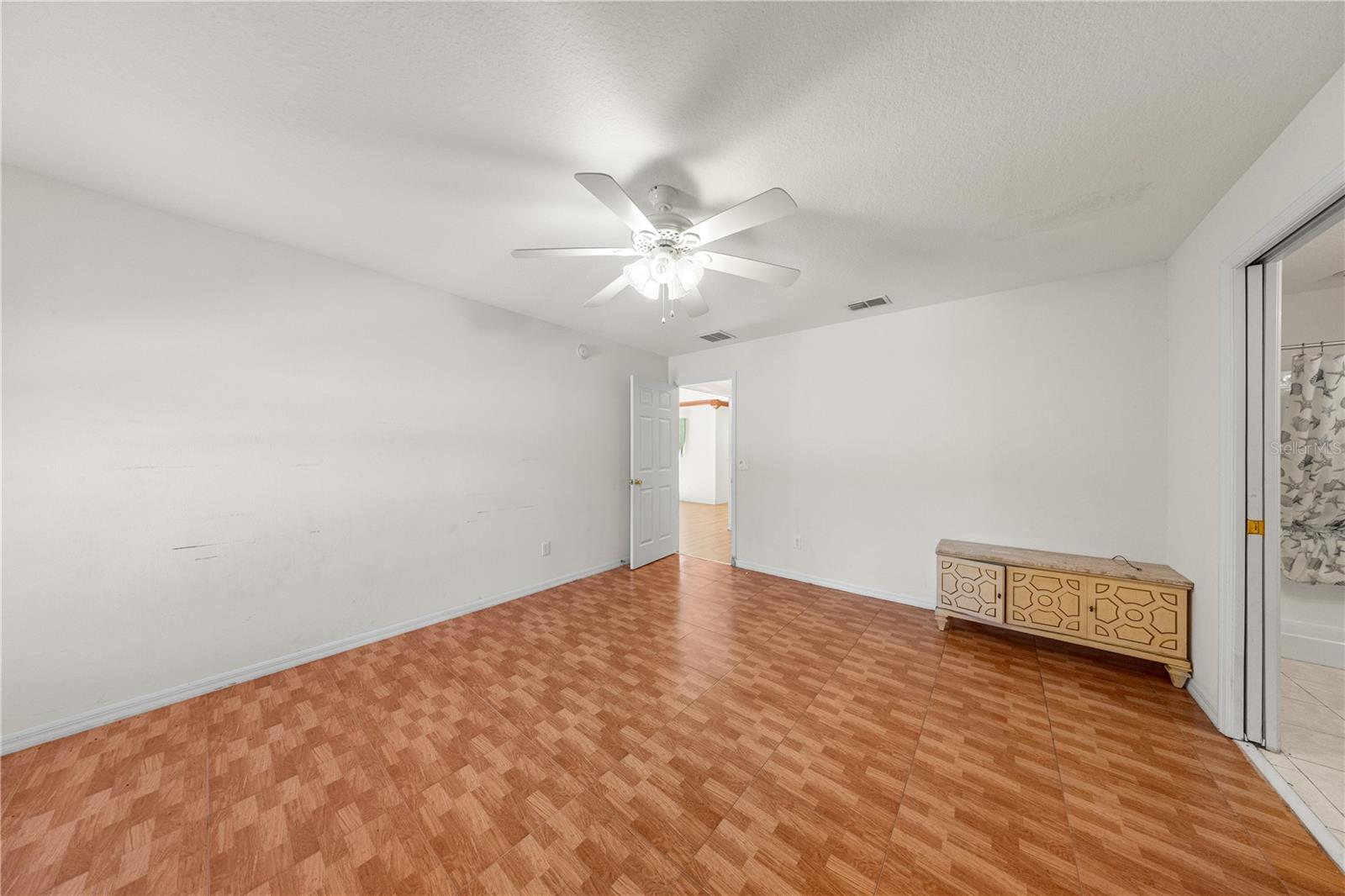 Image 24 of 36 For 9319 161st Place