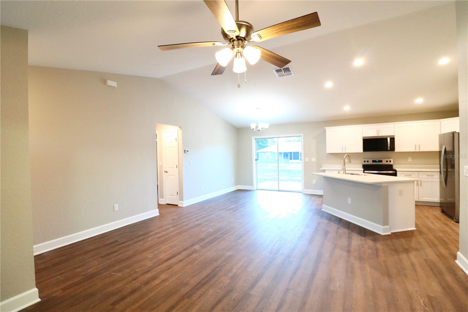 Image 9 of 25 For 4280 137th Street