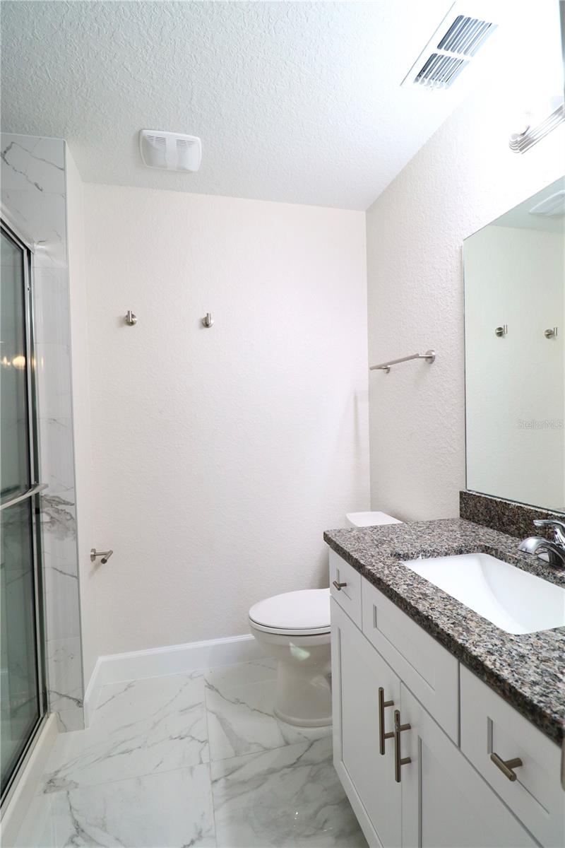 Image 9 of 33 For 13869 41st Court