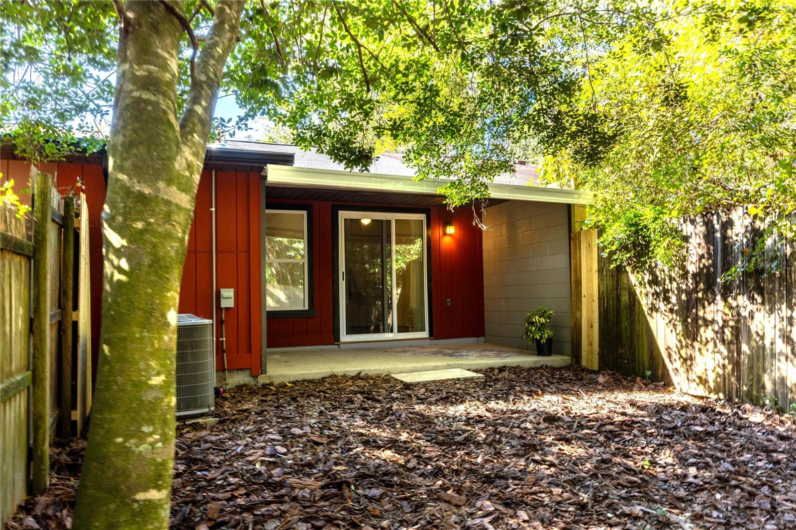 Image 22 of 40 For 6708 45th Avenue