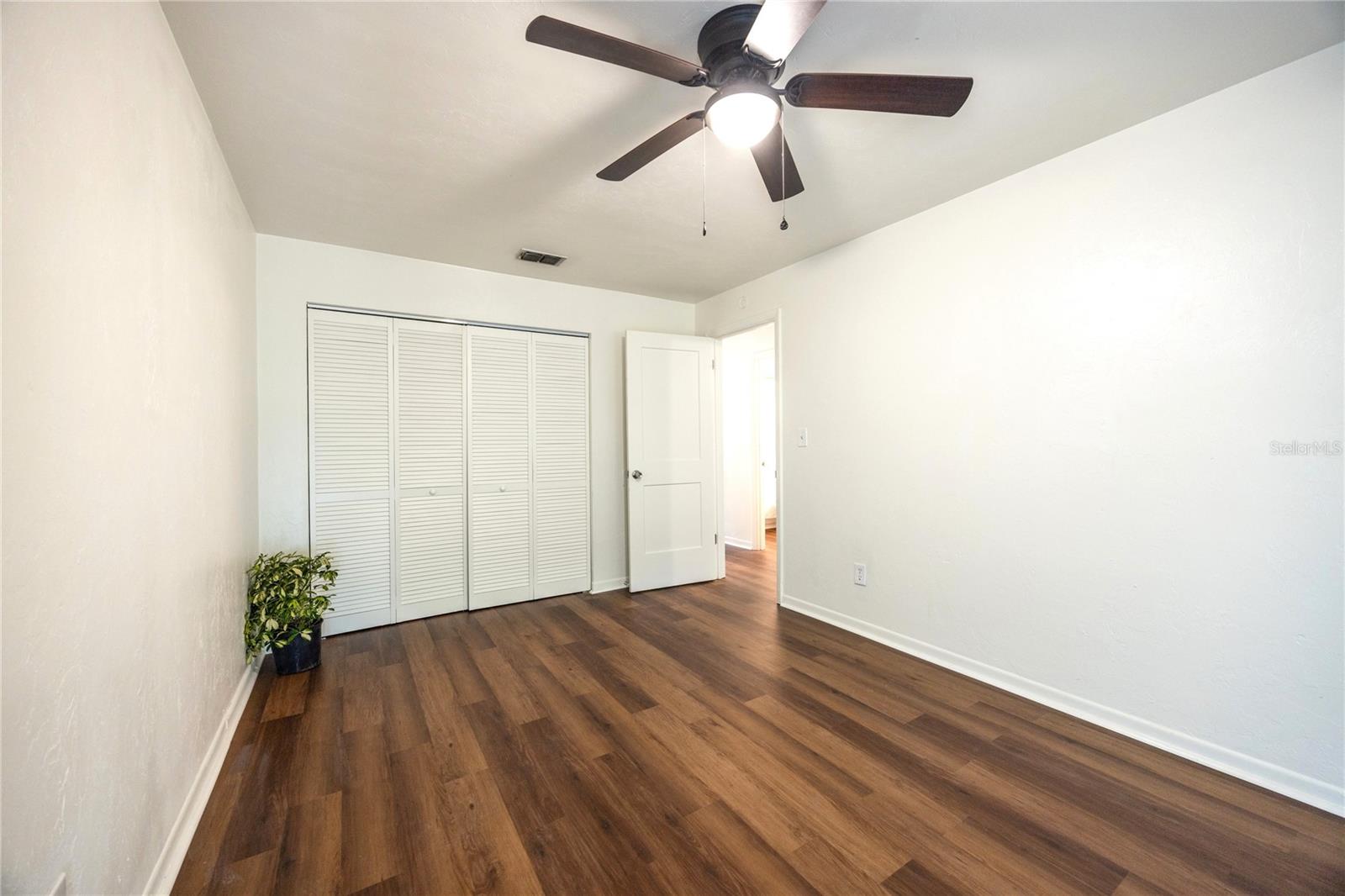 Image 28 of 40 For 6708 45th Avenue