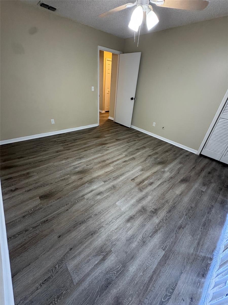 Image 15 of 17 For 1422-1422 17th Avenue