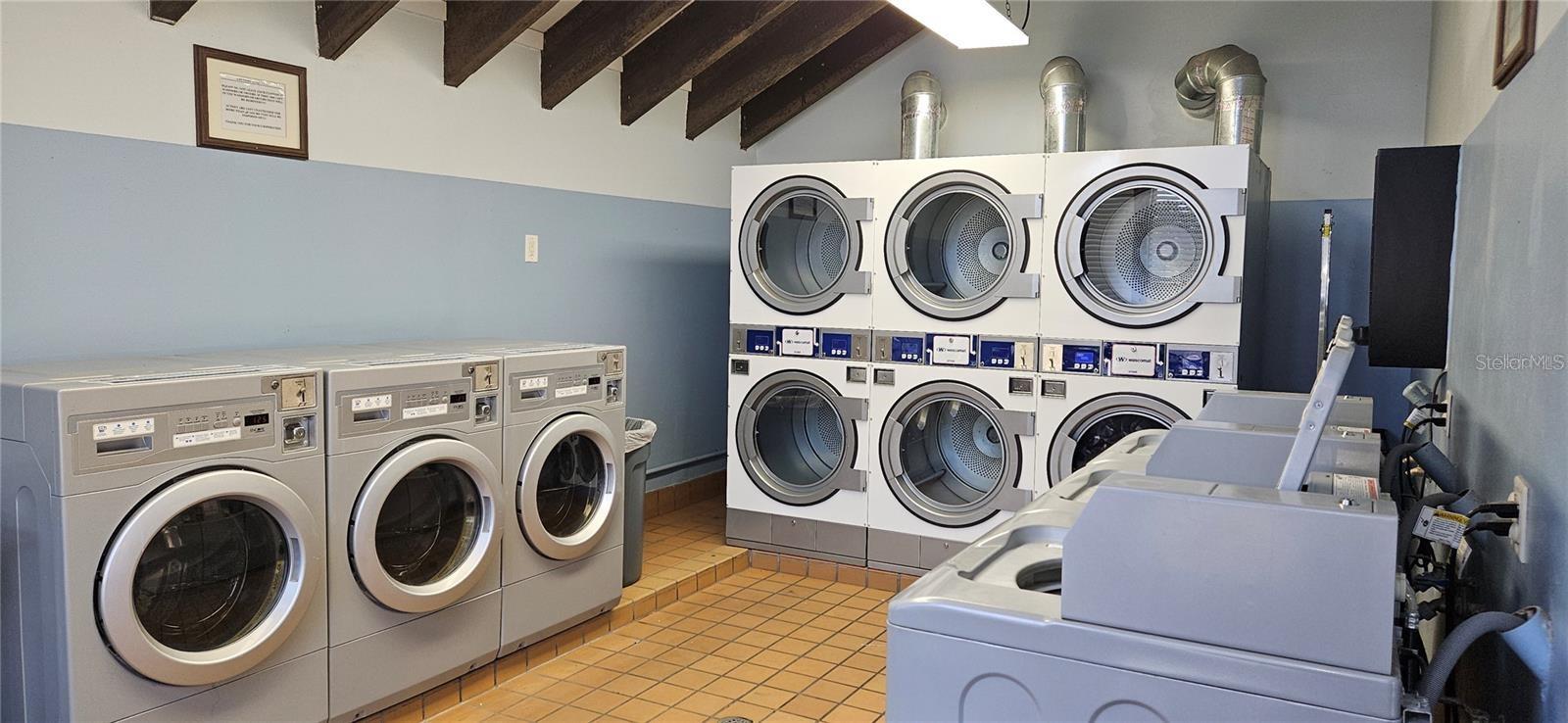 Image 20 of 23 For 2442 7th Street 3