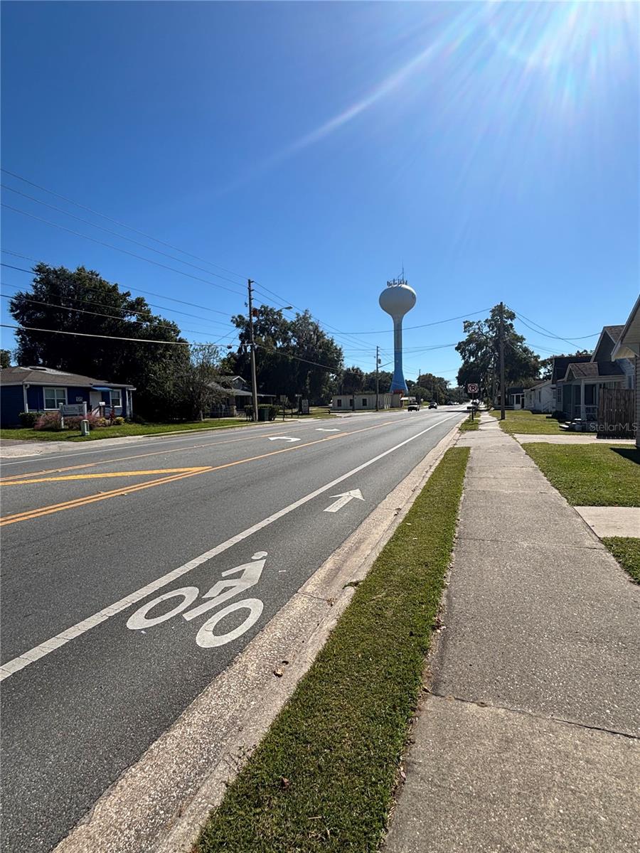 Image 5 of 11 For 1024 8th Avenue