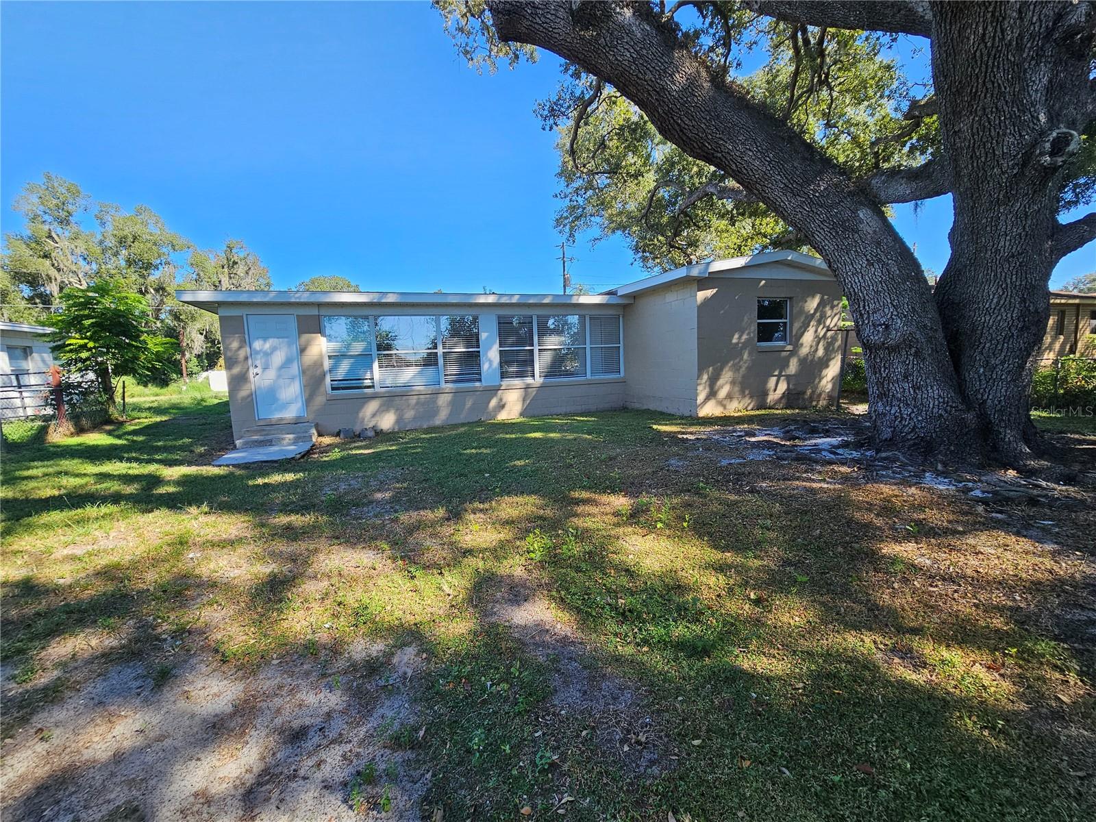 Image 2 of 2 For 1601 William Street