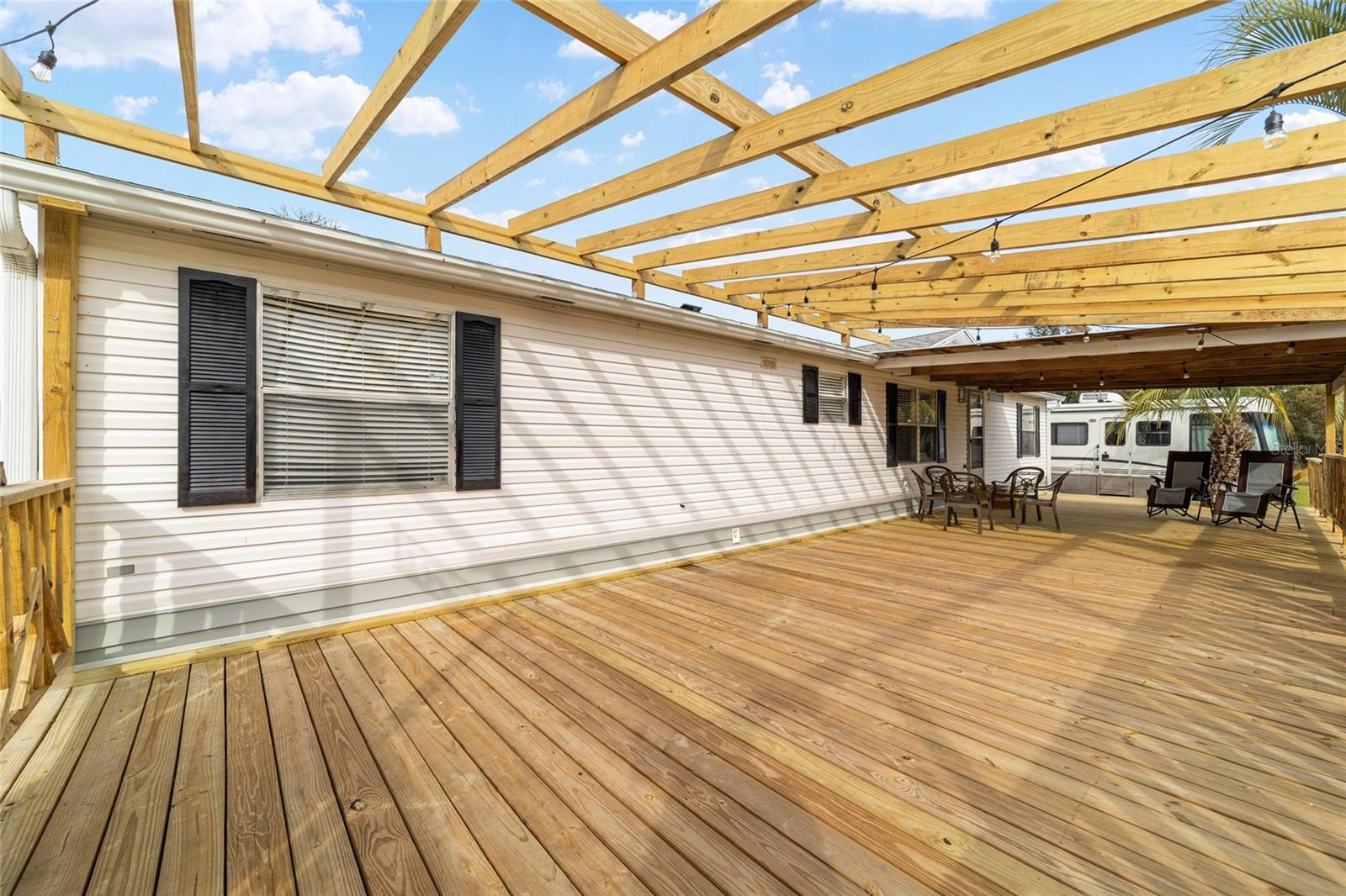 Image 10 of 63 For 5150 117 Avenue