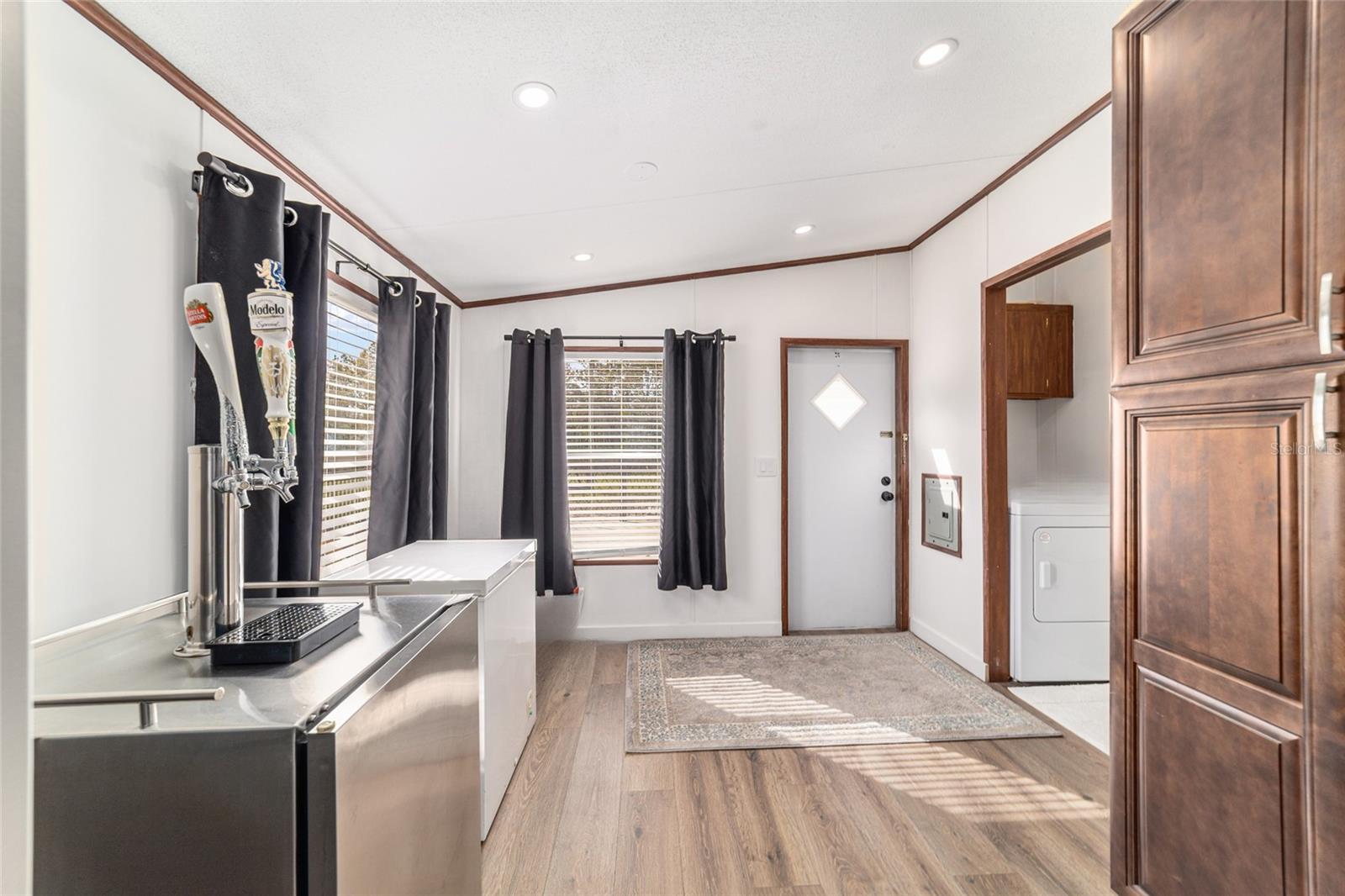 Image 25 of 63 For 5150 117 Avenue