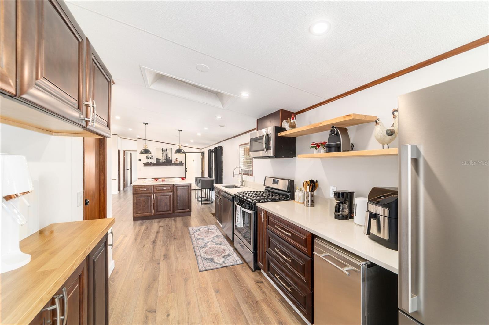 Image 27 of 63 For 5150 117 Avenue