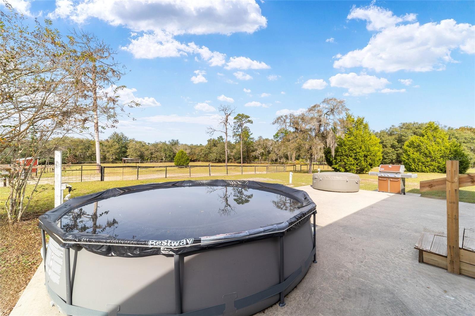 Image 43 of 63 For 5150 117 Avenue