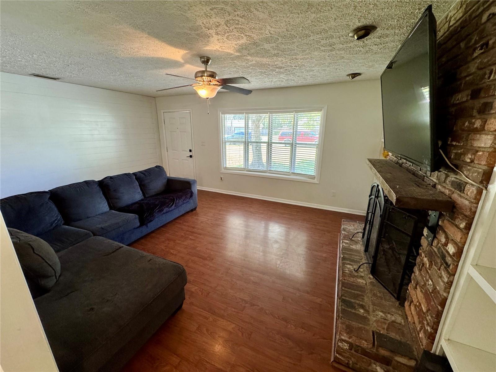 Image 19 of 38 For 525 21st Avenue