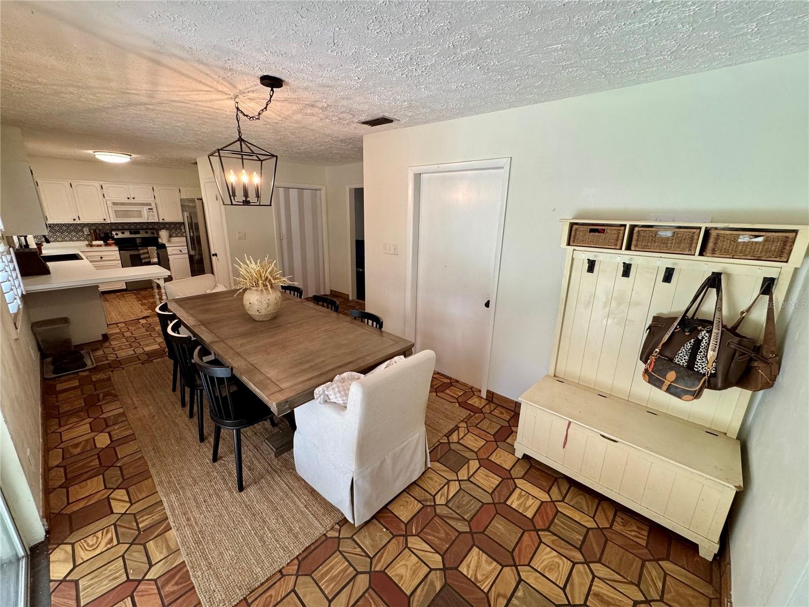 Image 27 of 38 For 525 21st Avenue