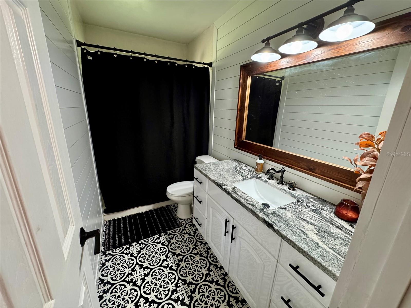 Image 34 of 38 For 525 21st Avenue