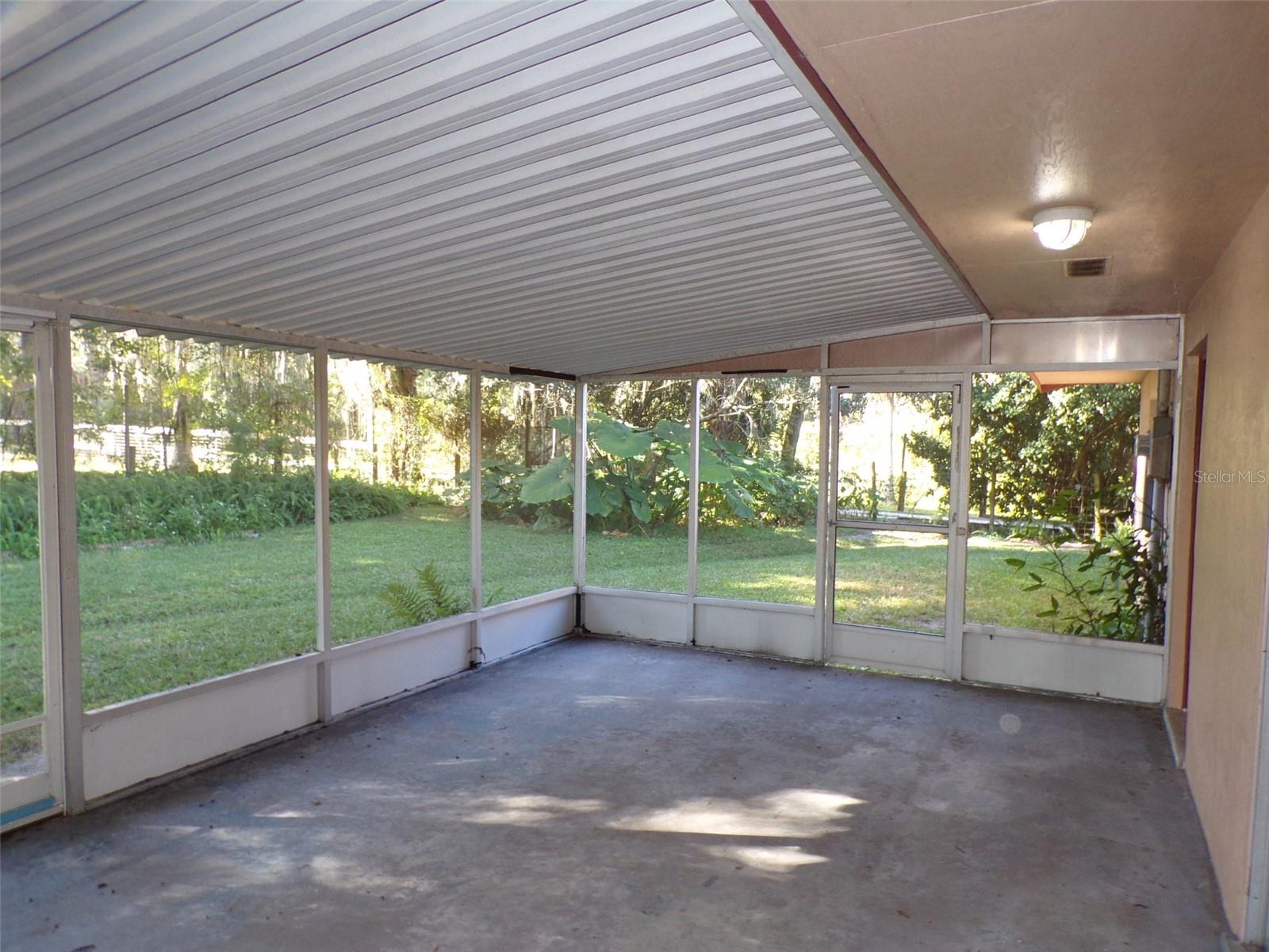 Image 18 of 20 For 2982 110th Street