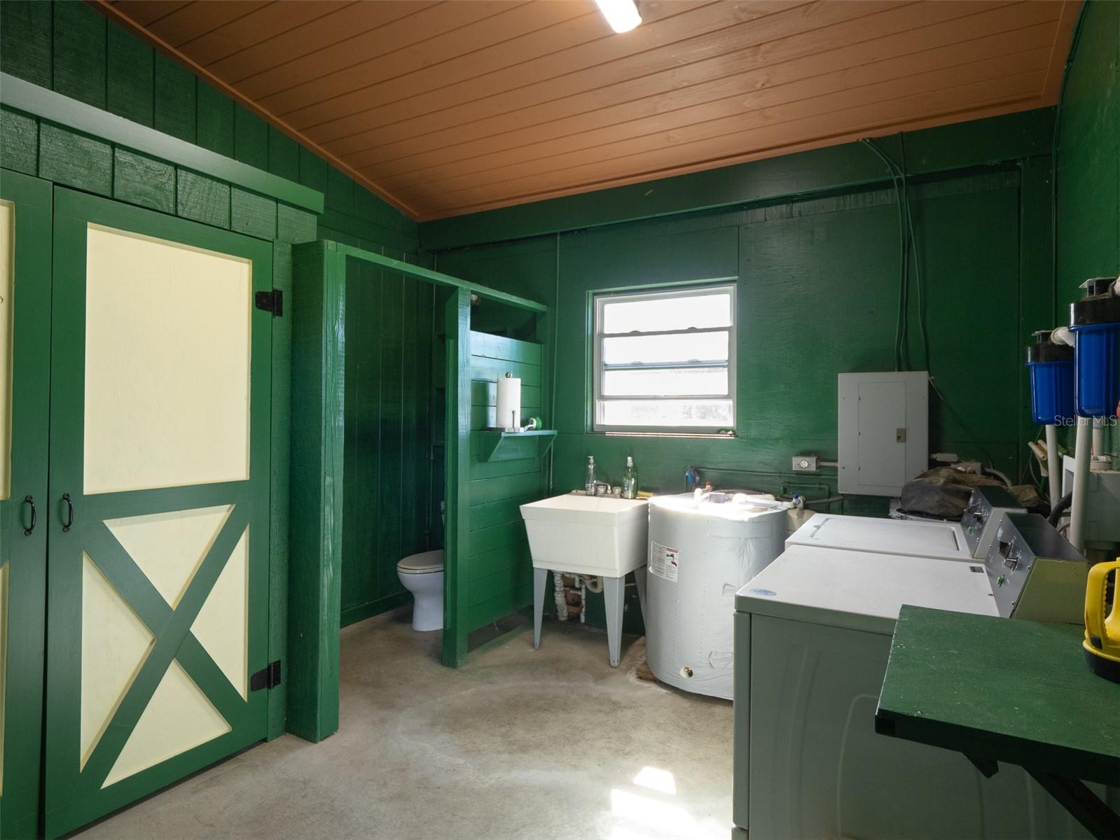 Image 32 of 38 For 8070 Highway 326