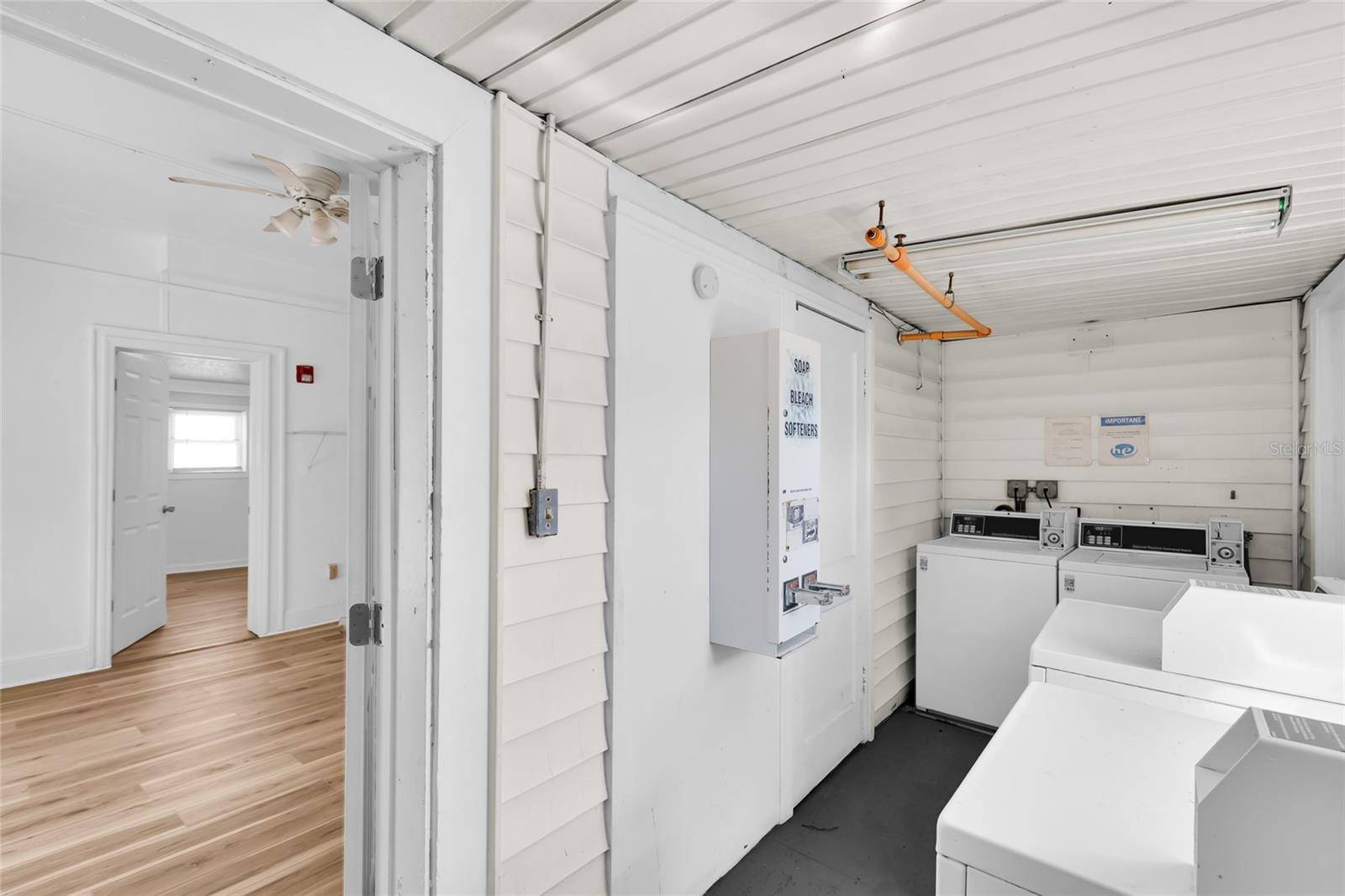 Image 17 of 72 For 1920 8th Road