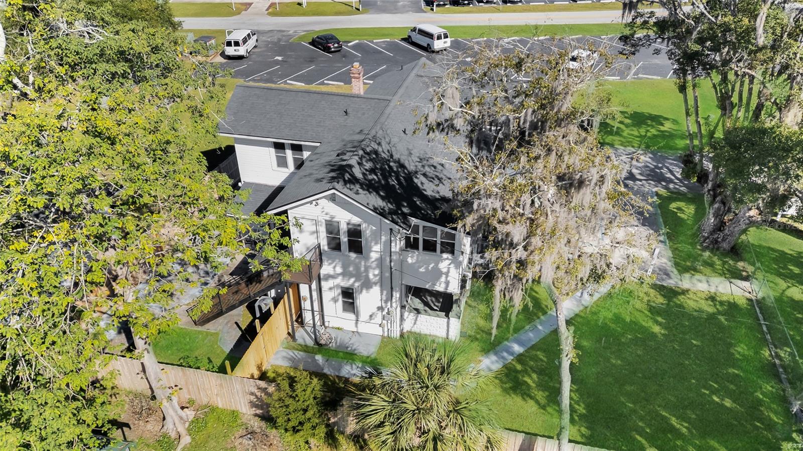 Image 38 of 72 For 1920 8th Road