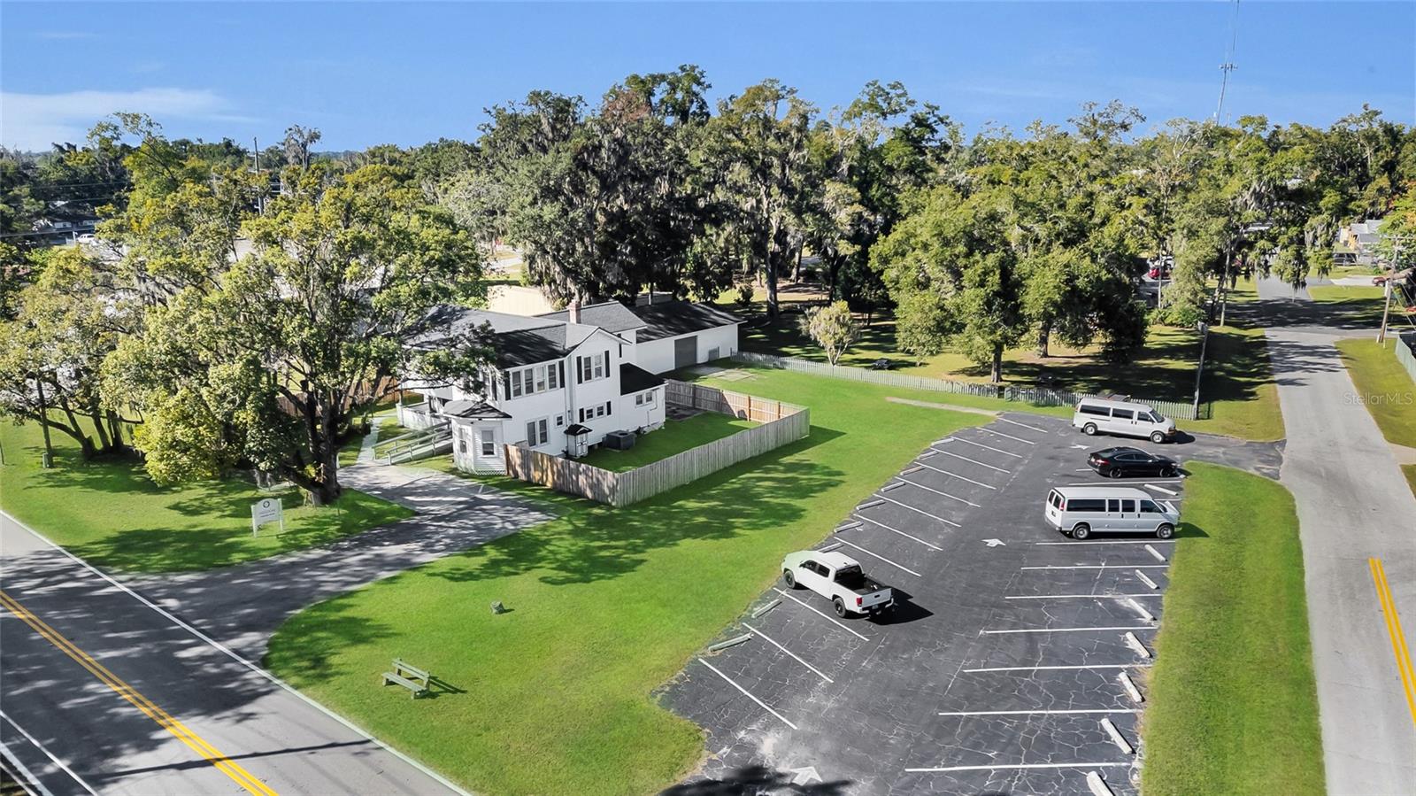 Image 62 of 72 For 1920 8th Road