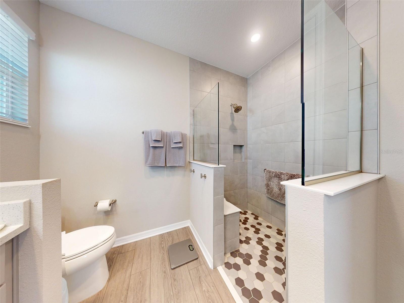 Image 31 of 54 For 7934 86th Terrace Road