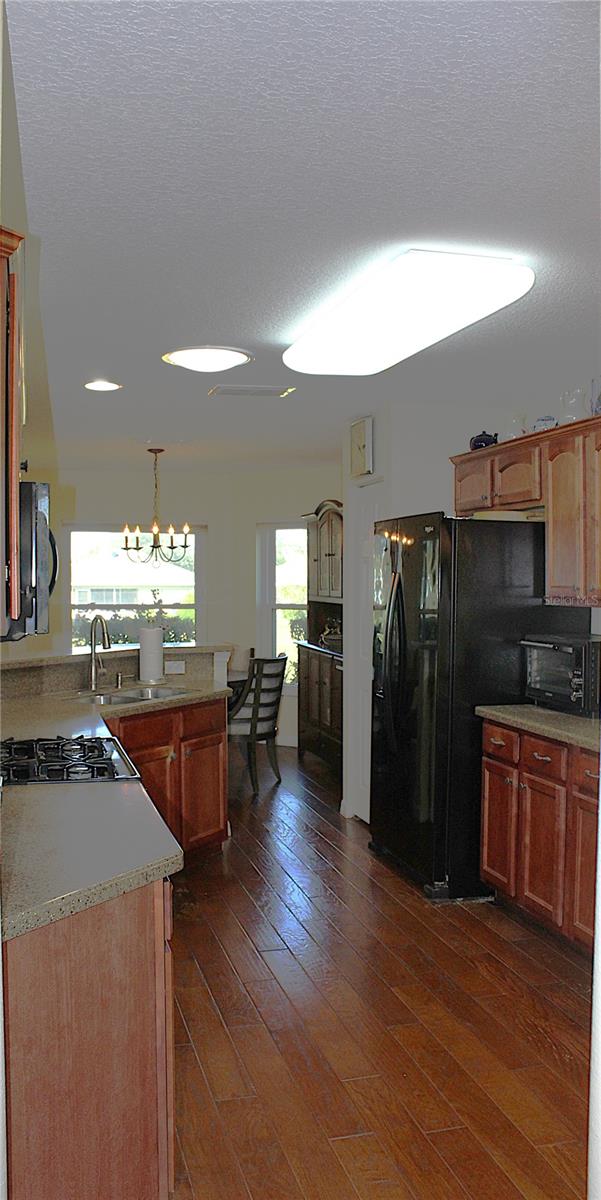 Image 13 of 38 For 9490 94th Court