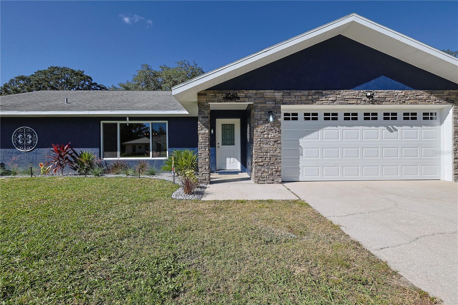 Image 4 of 58 For 2840 Eagle Terrace