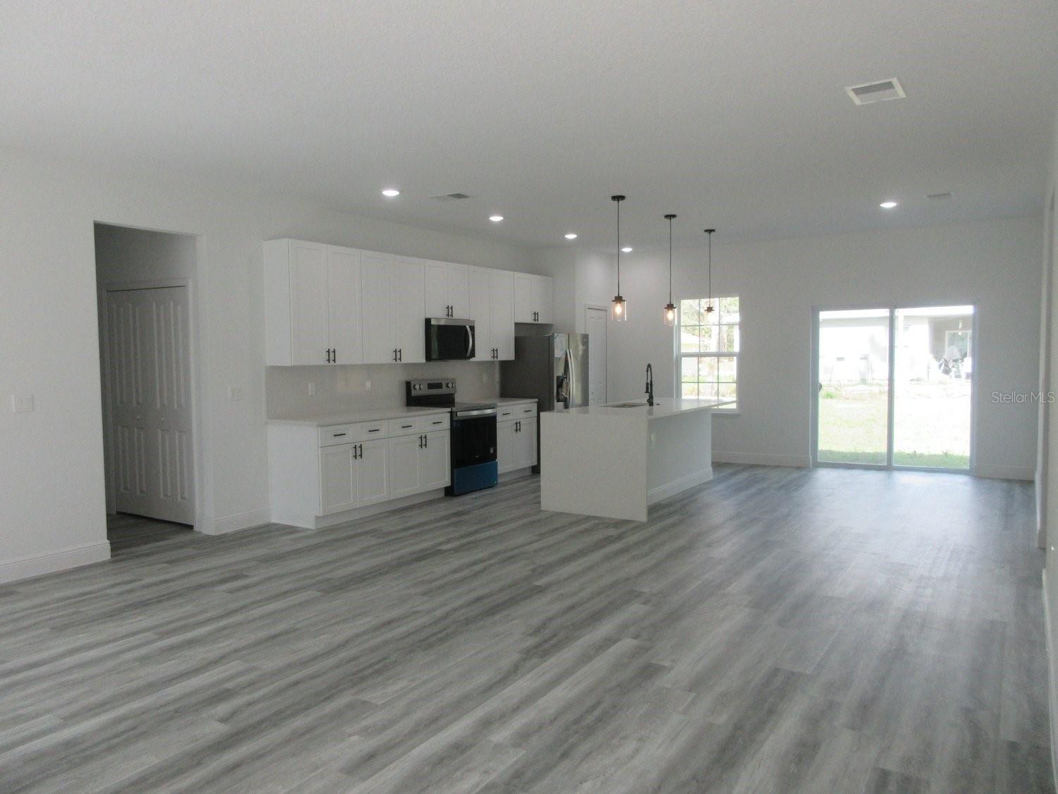 Image 2 of 14 For 6765 152nd Lane Road