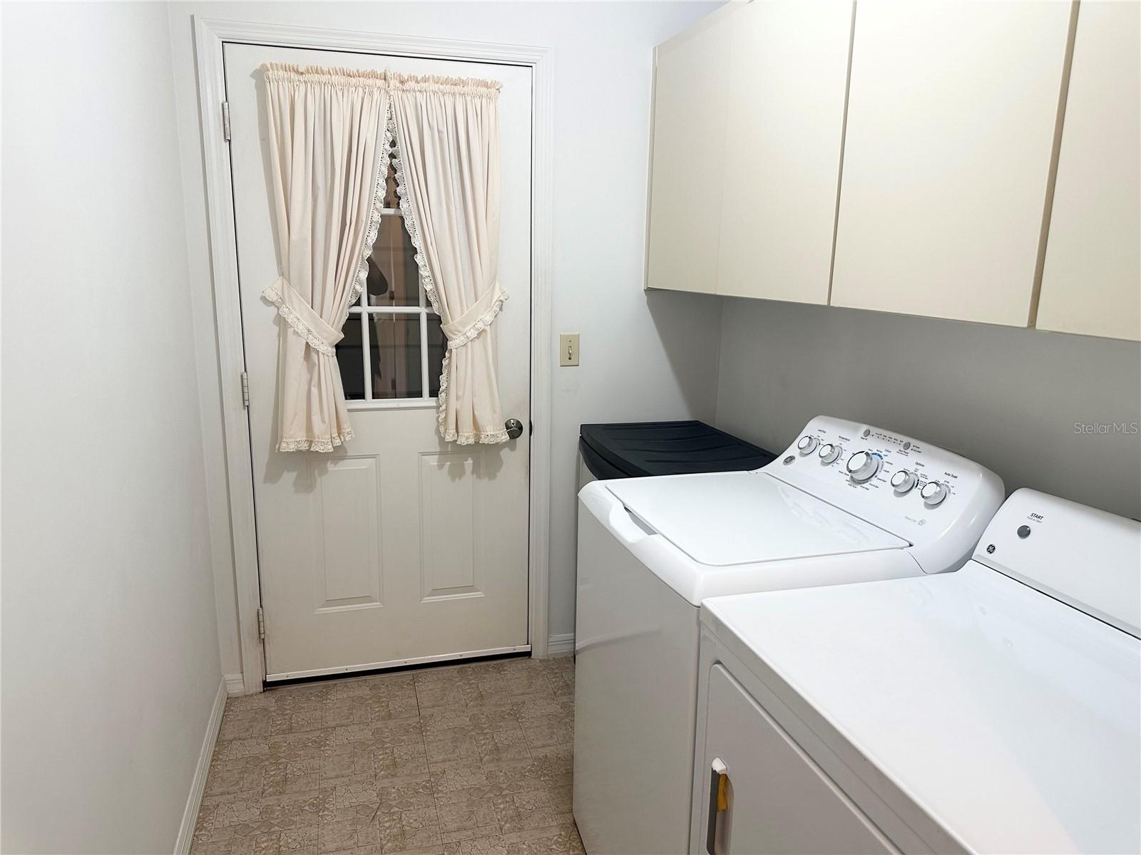 Image 17 of 18 For 10476 178th Street