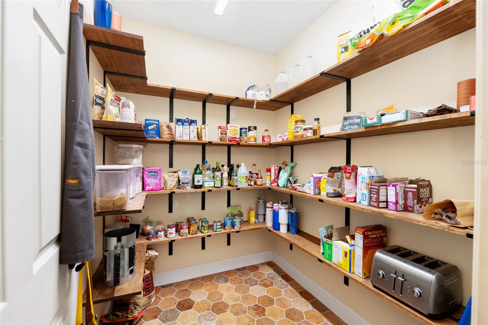 Image 27 of 66 For 901 87th Place