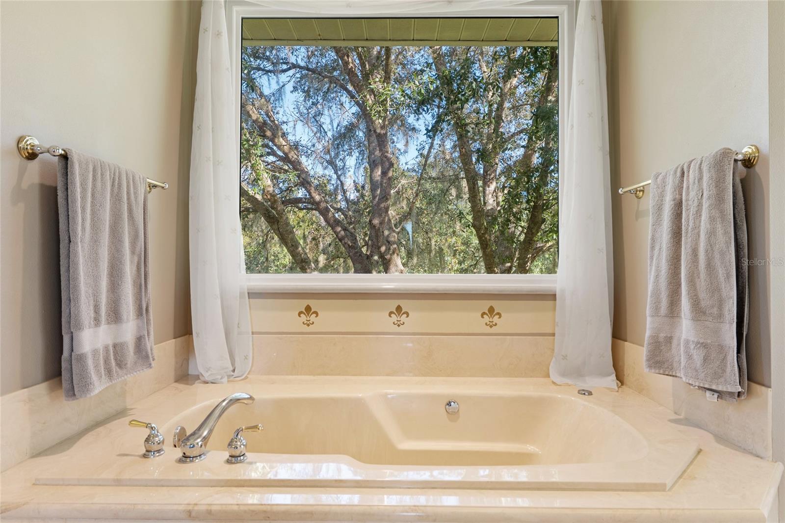 Image 40 of 66 For 901 87th Place