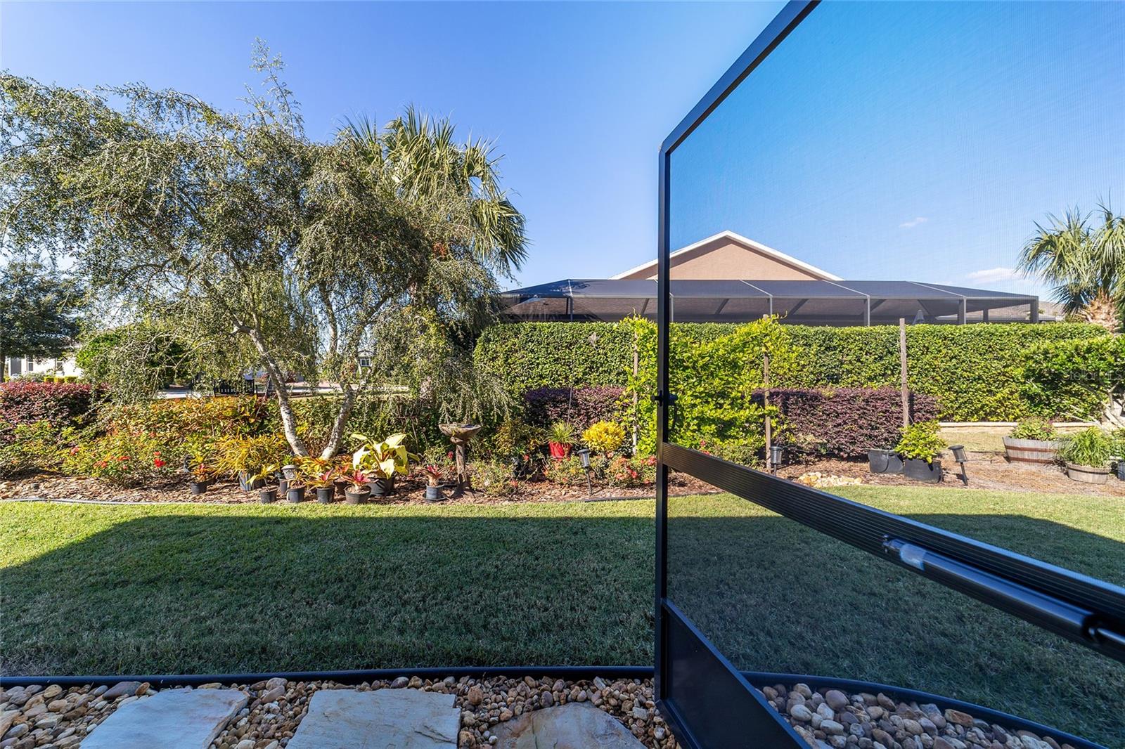 Image 17 of 40 For 10119 88th Street